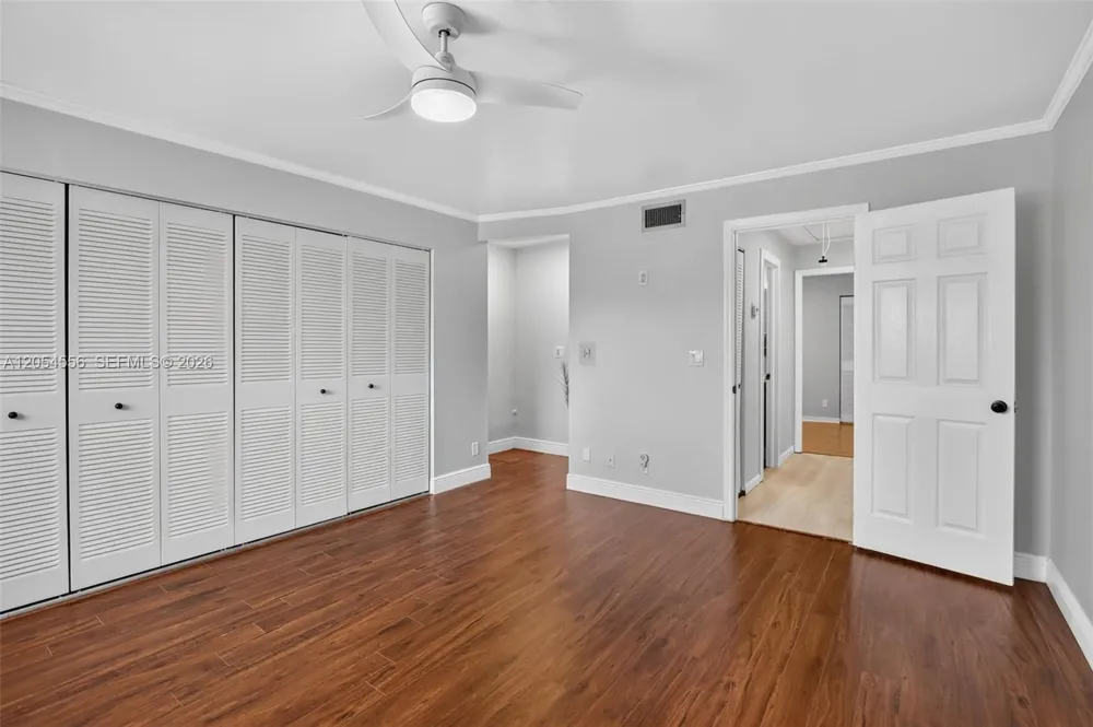 4070 Sierra Ter Sunrise, FL 33351