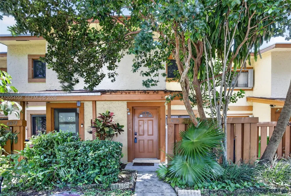 4070 Sierra Ter Sunrise, FL 33351