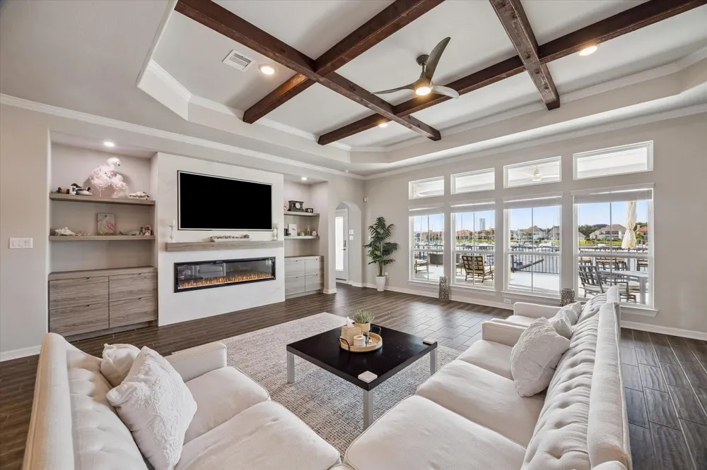 2230 Marina Way Kemah, TX 77565
