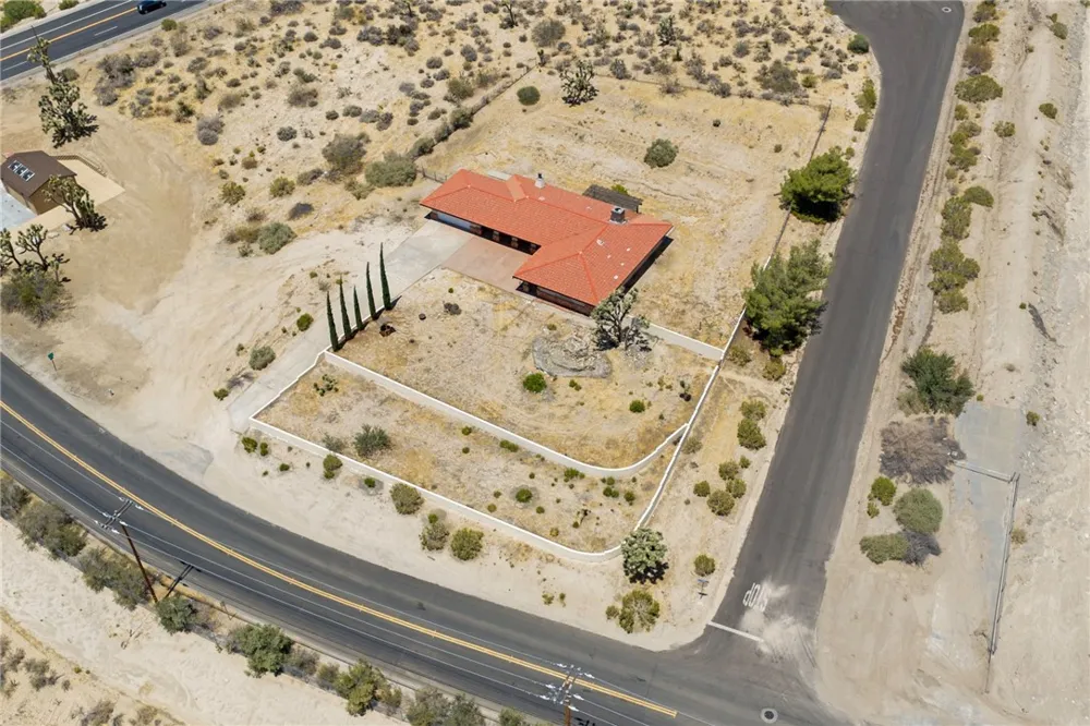 6464 Rome Court Yucca Valley, CA 92284