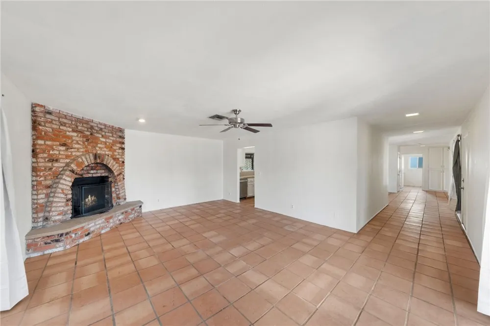 6464 Rome Court Yucca Valley, CA 92284