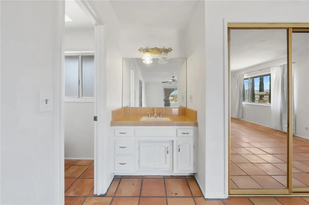6464 Rome Court Yucca Valley, CA 92284