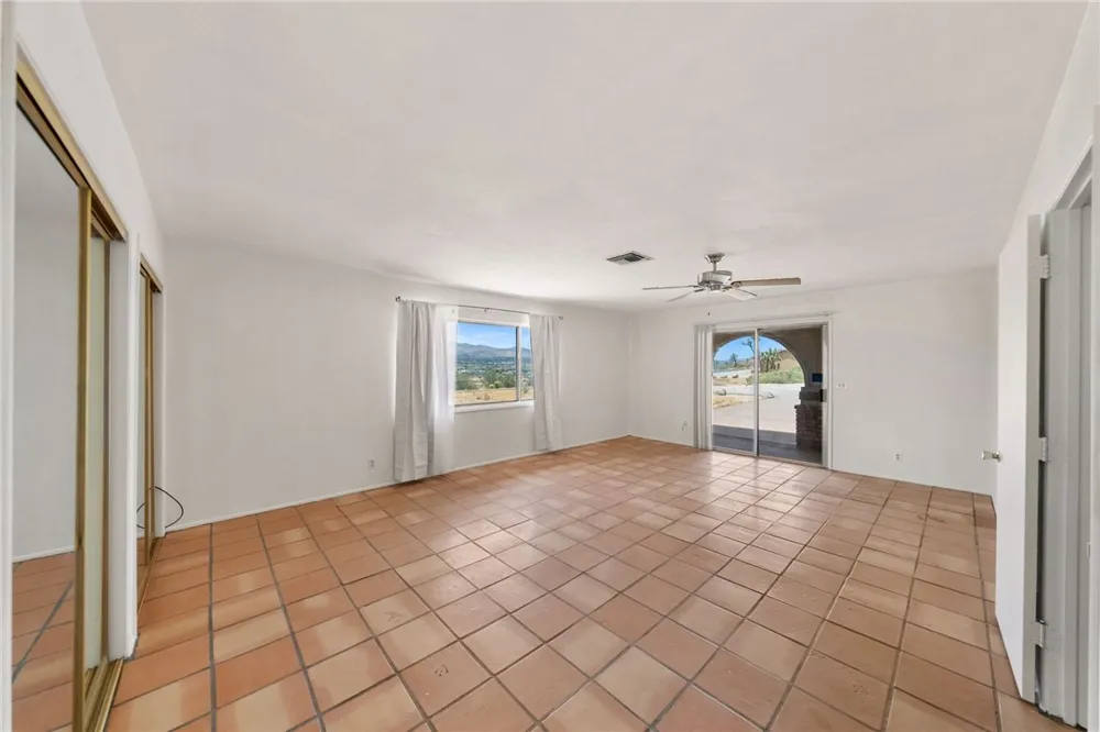 6464 Rome Court Yucca Valley, CA 92284