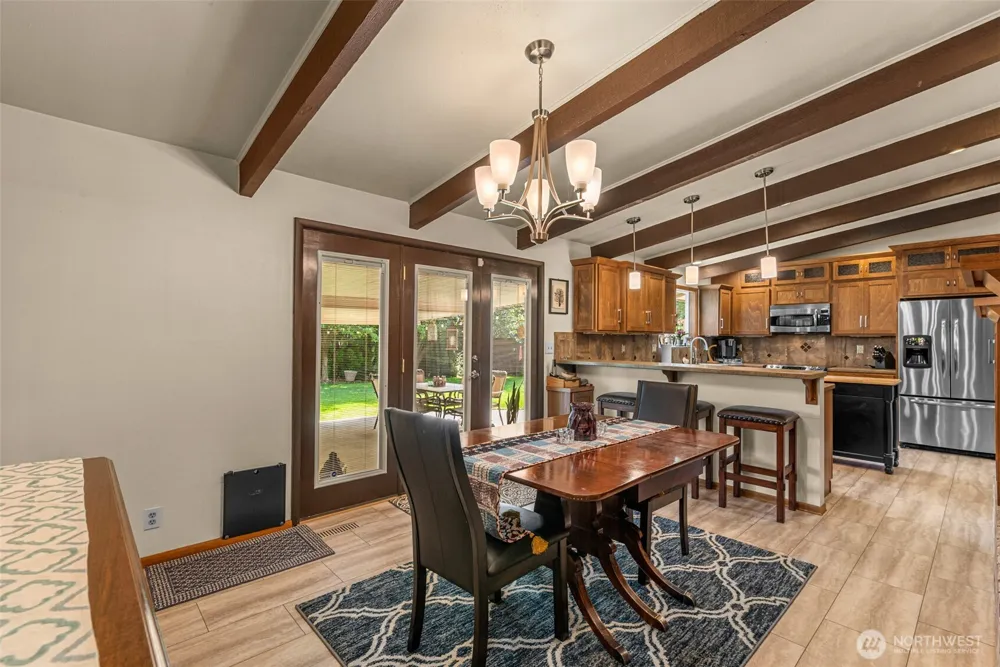 1677 Eastmont Avenue East Wenatchee, WA 98802