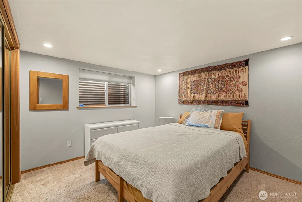 1677 Eastmont Avenue East Wenatchee, WA 98802