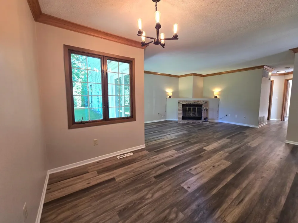 3545 Blue Jay Way #107 Eagan, MN 55123