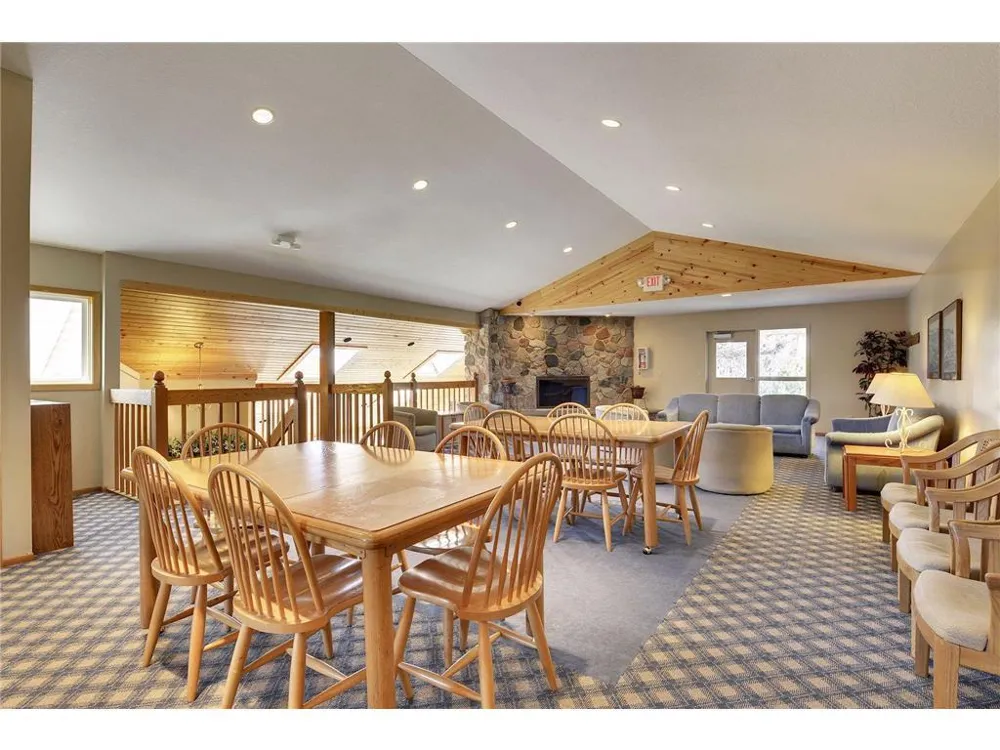 3545 Blue Jay Way #107 Eagan, MN 55123