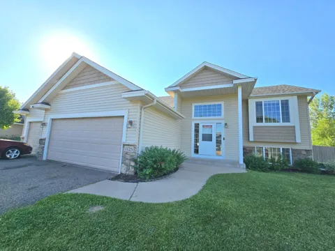 1125 Pioneer Trail SE