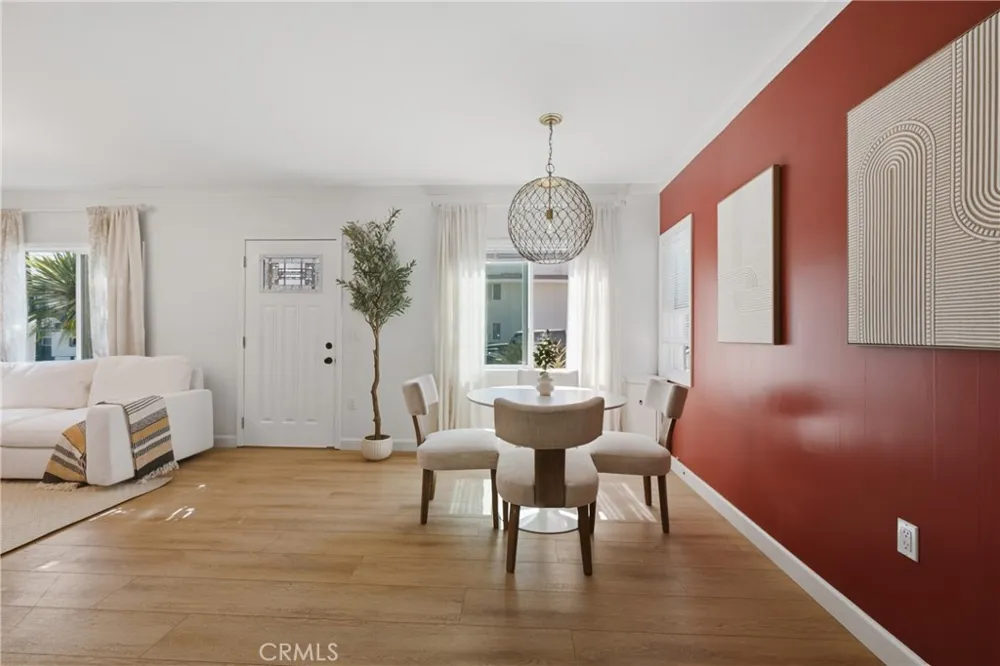 1652 Loma Avenue Long Beach, CA 90804