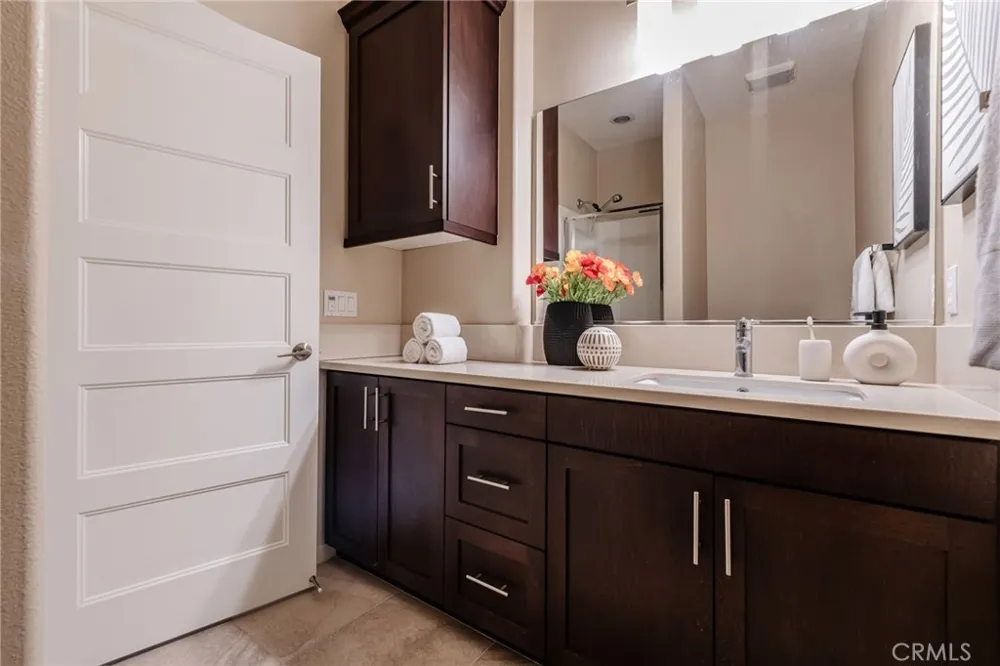 1540 W Artesia Square #D Gardena, CA 90248