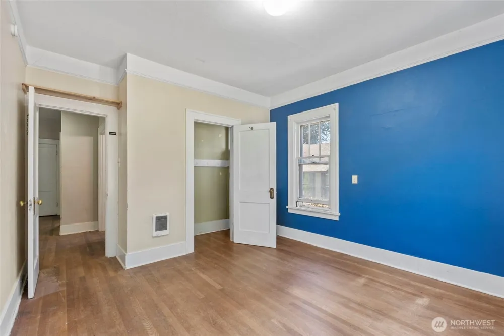 297 NE Washington Avenue Chehalis, WA 98532