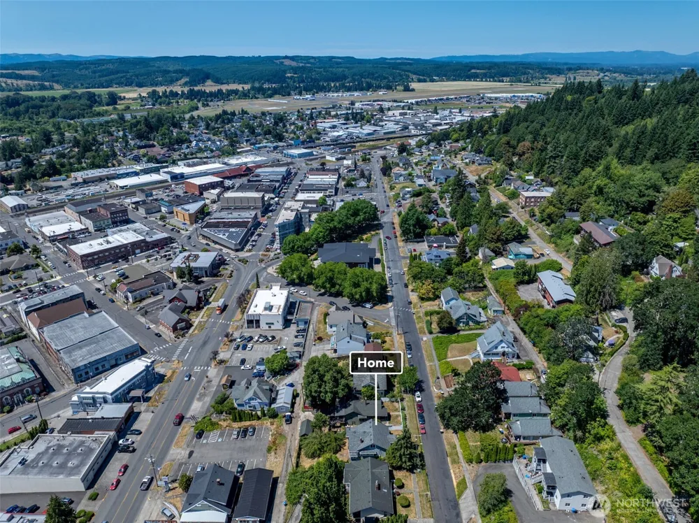 297 NE Washington Avenue Chehalis, WA 98532