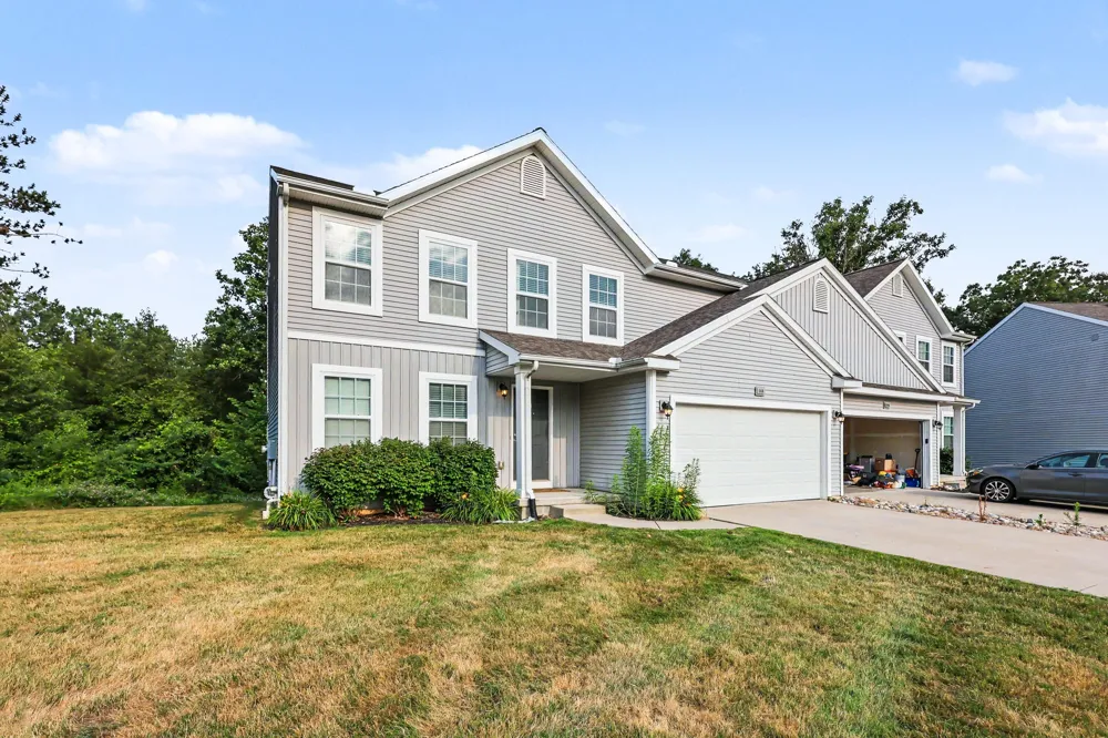 1040 Broken Ridge Drive Delta Charter Township, MI 48917