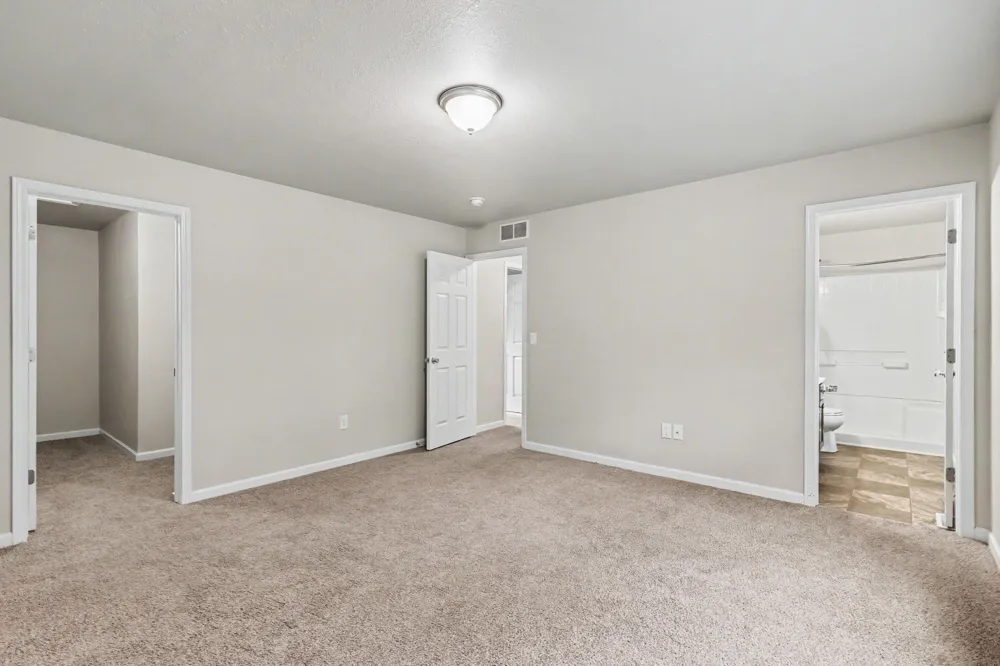 1040 Broken Ridge Drive Delta Charter Township, MI 48917