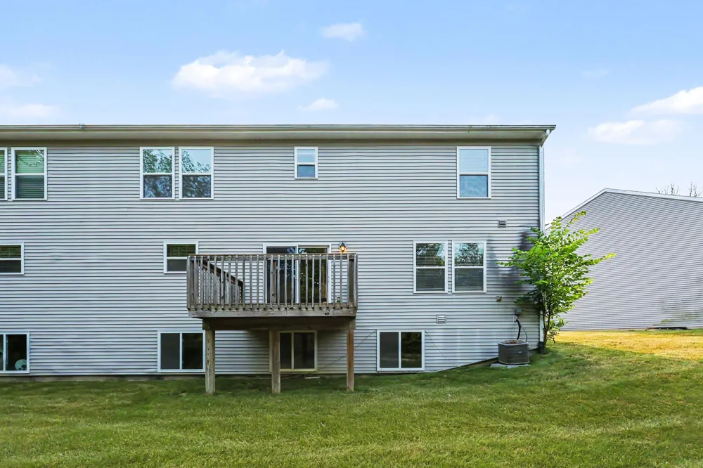 1040 Broken Ridge Drive Delta Charter Township, MI 48917