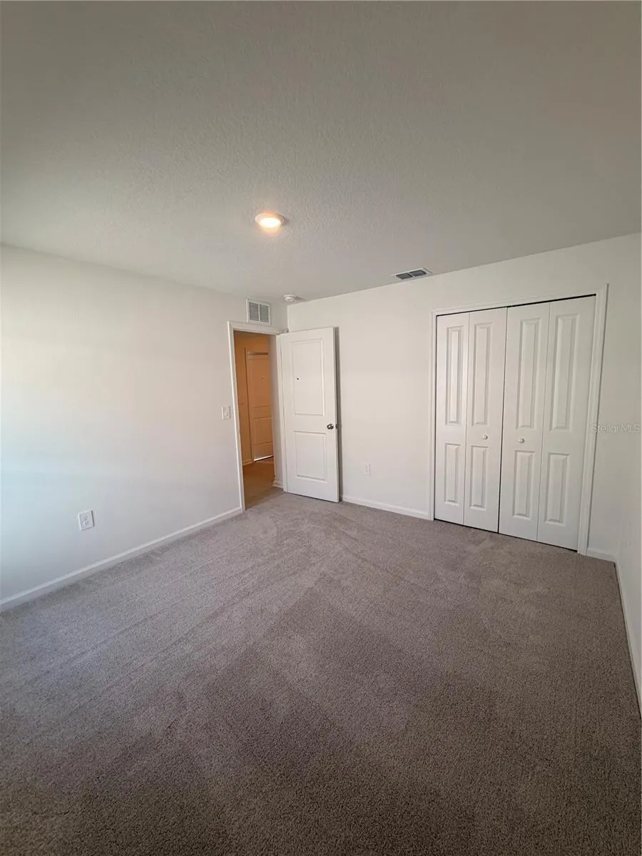 1912 PINE MEADOWS GOLFCOURSE RD Eustis, FL 32726