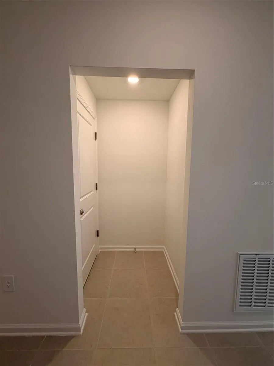 1912 PINE MEADOWS GOLFCOURSE RD Eustis, FL 32726