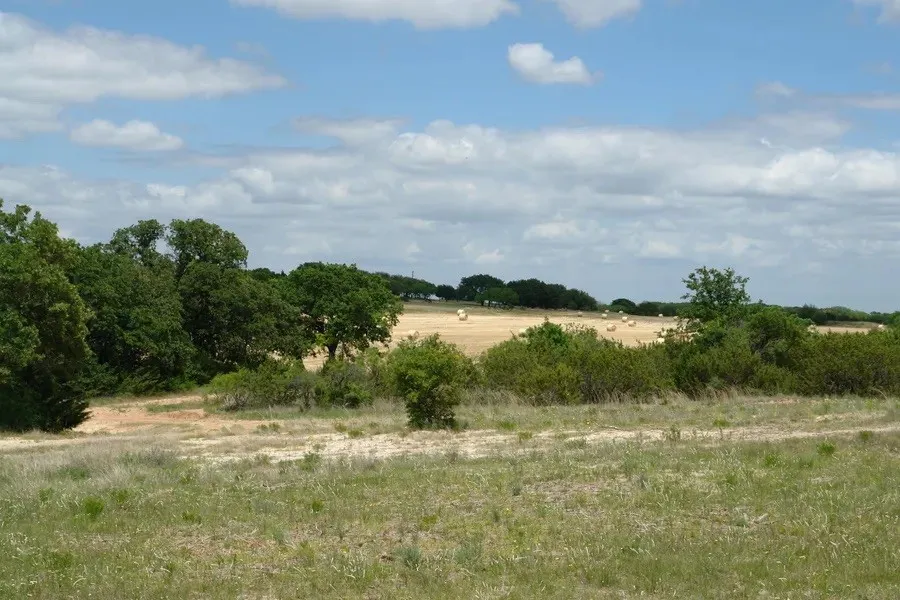 1688 Highway 573 Comanche, TX 76442