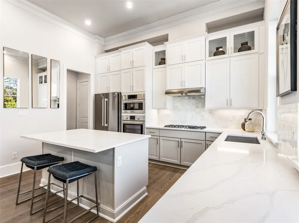 1416 Avenue Plano, TX 75074