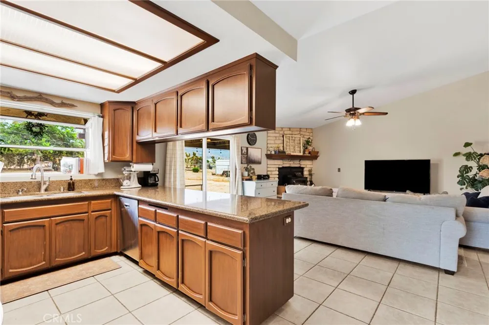 6432 Lime Road Phelan, CA 92371