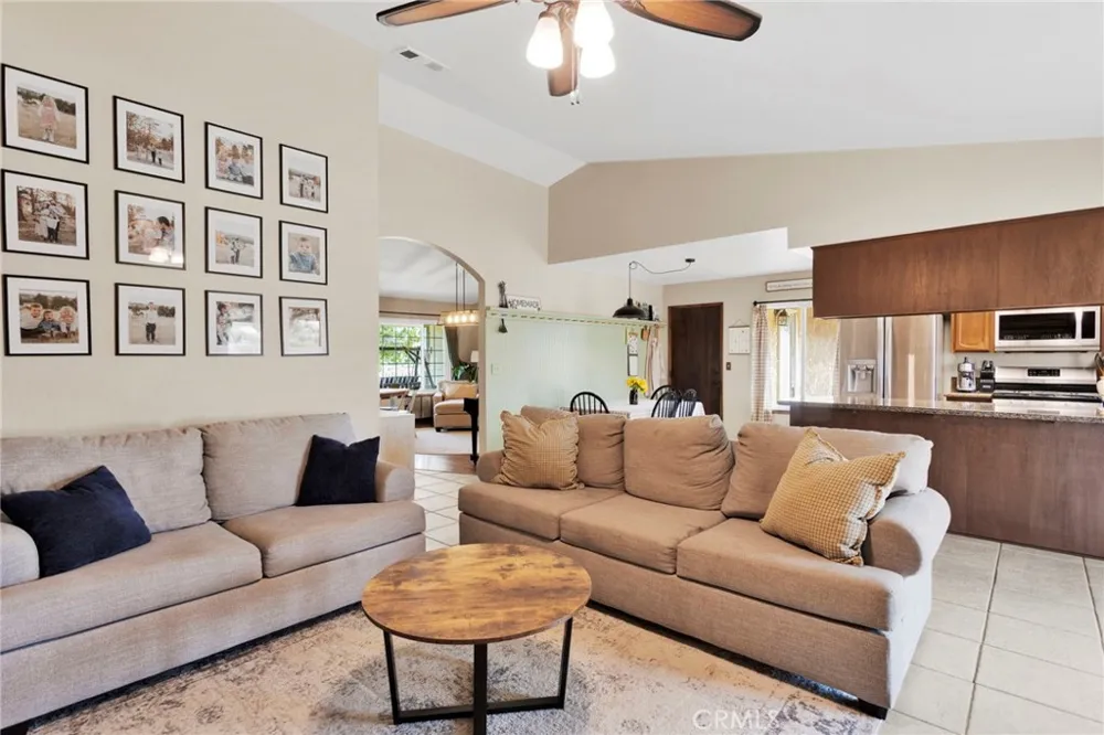6432 Lime Road Phelan, CA 92371