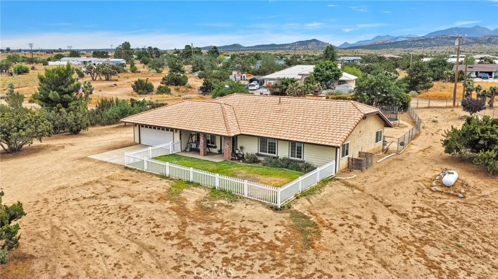 6432 Lime Road Phelan, CA 92371