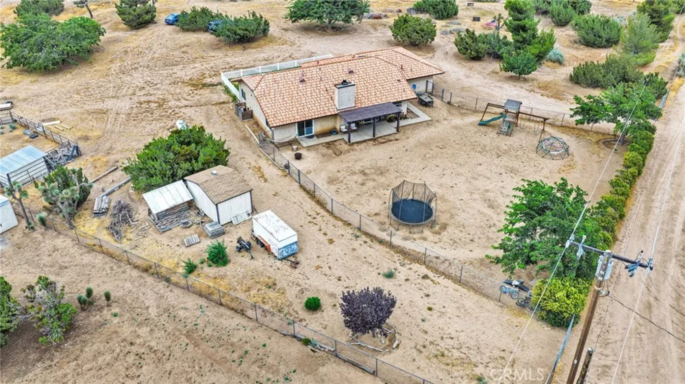 6432 Lime Road Phelan, CA 92371