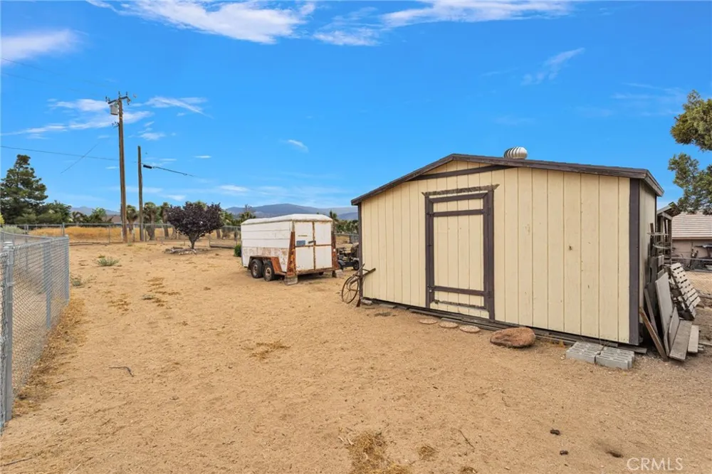 6432 Lime Road Phelan, CA 92371