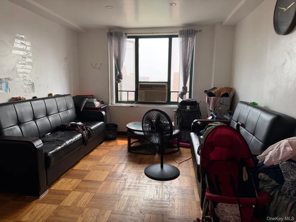 1605 Metropolitan Avenue #12C Bronx, NY 10462