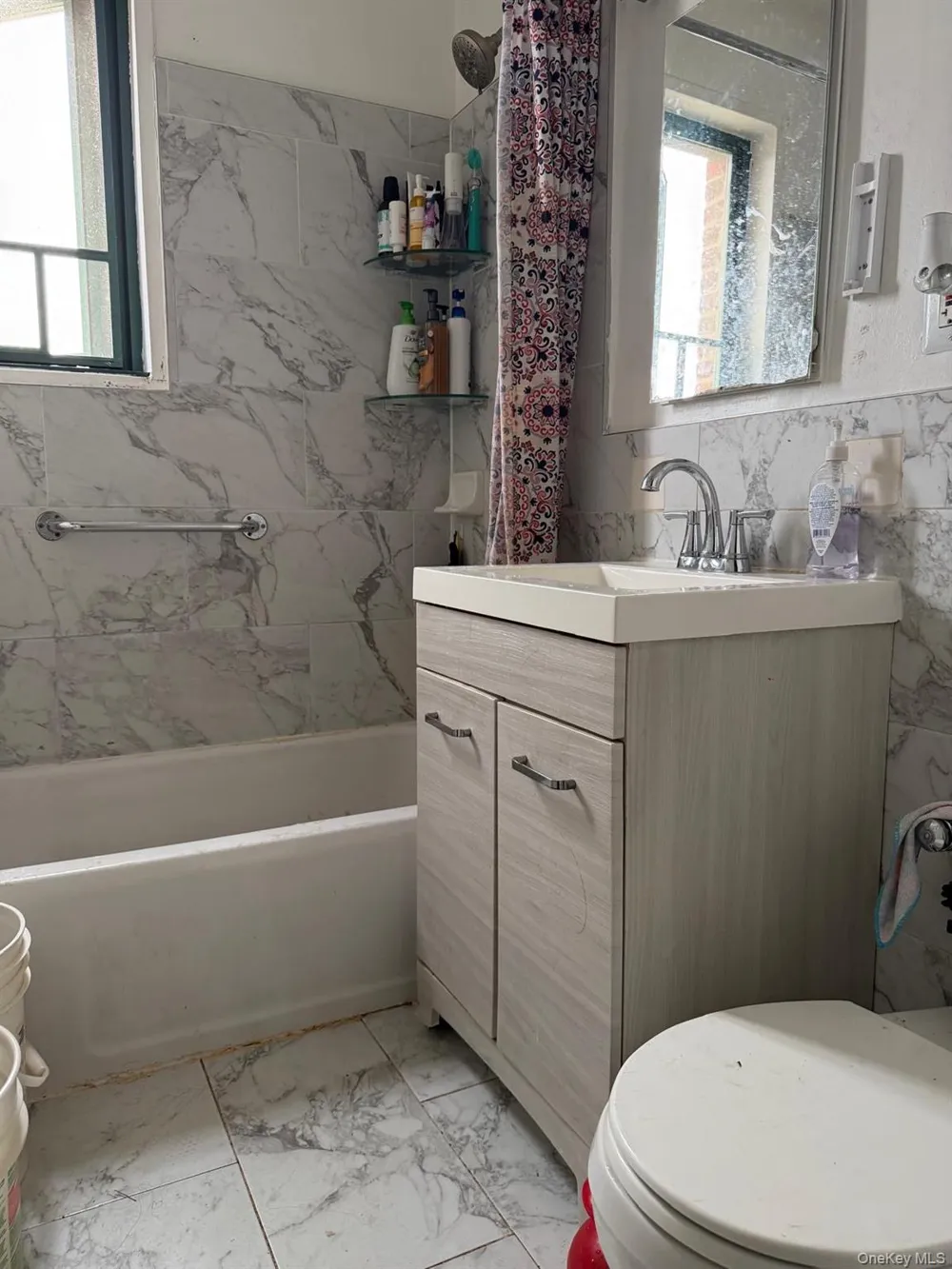 1605 Metropolitan Avenue #12C Bronx, NY 10462