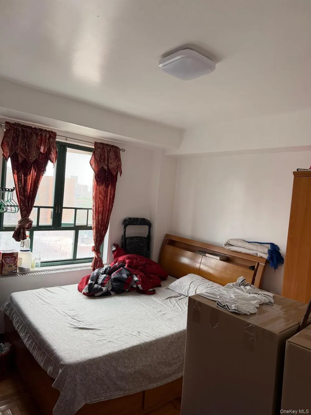 1605 Metropolitan Avenue #12C Bronx, NY 10462