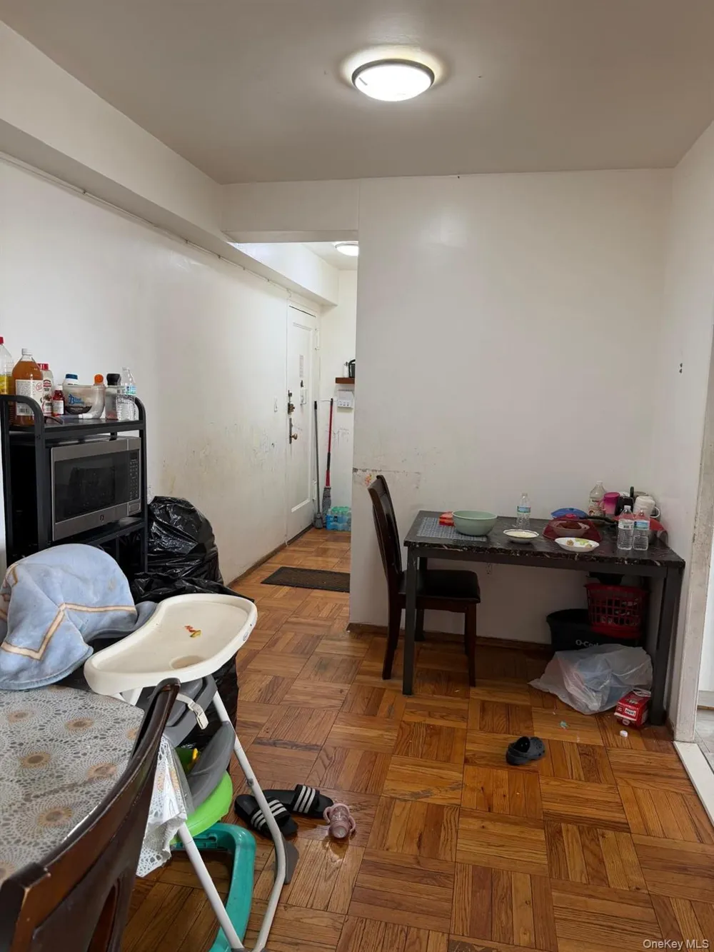 1605 Metropolitan Avenue #12C Bronx, NY 10462