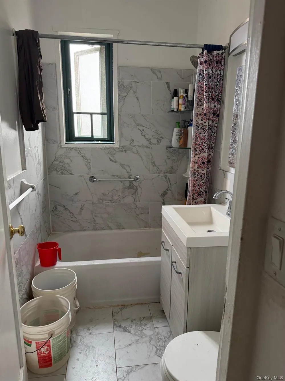 1605 Metropolitan Avenue #12C Bronx, NY 10462