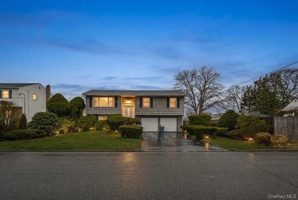 286 W 13th Street Deer Park, NY 11729
