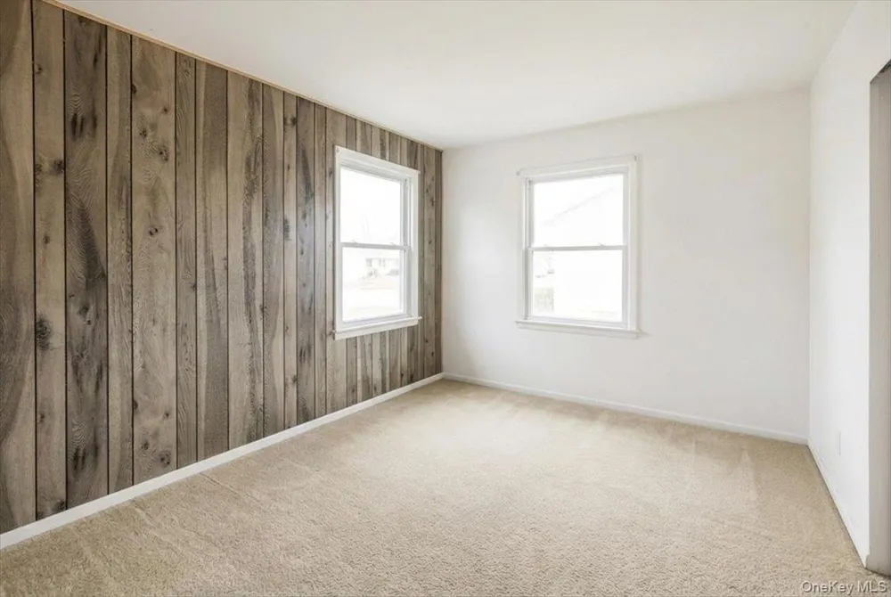 286 W 13th Street Deer Park, NY 11729