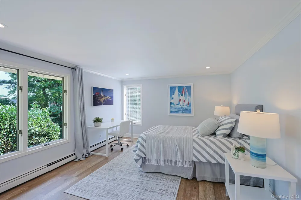 119 Harrow Lane Manhasset, NY 11030