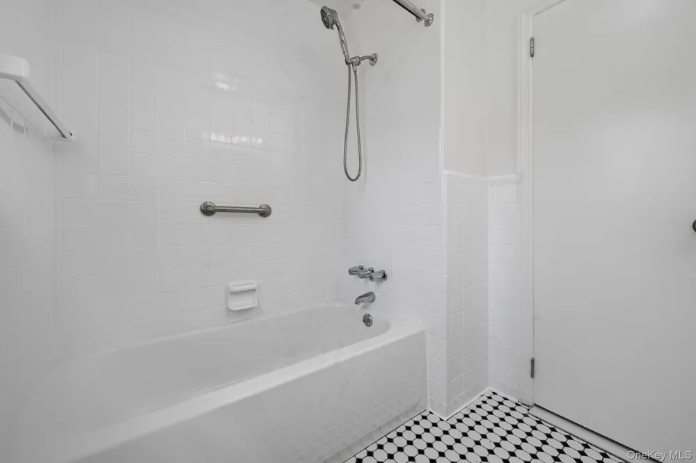 1547 Walt Whitman Road Melville, NY 11747