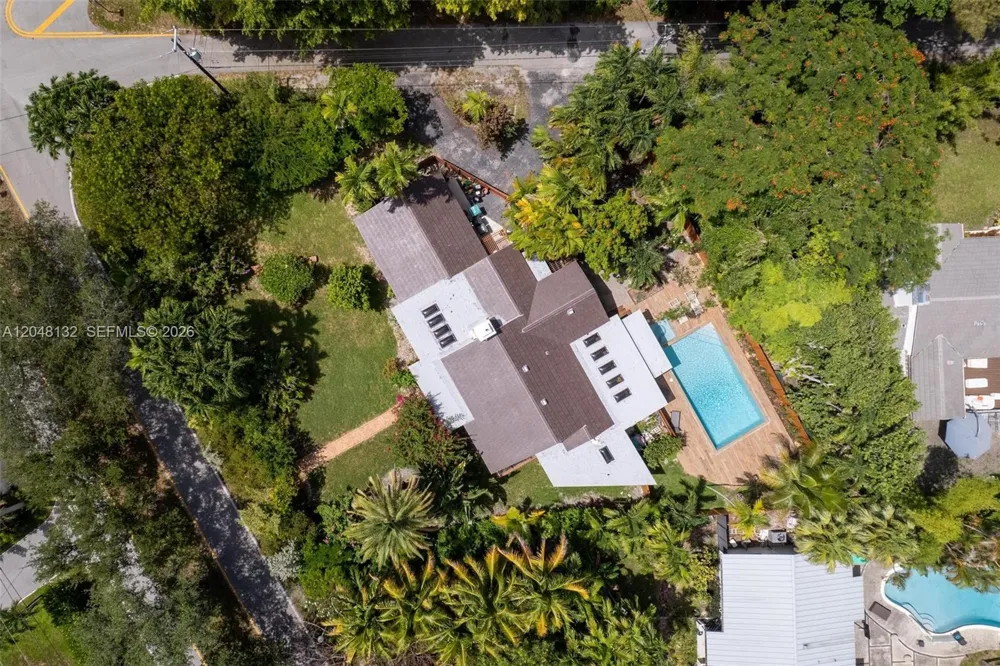 12045 Griffing Blvd Biscayne Park, FL 33161