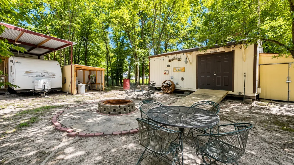 468 Choctaw Drive Quitman, TX 75783