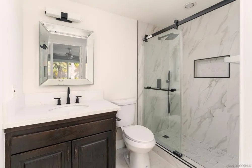 5918 Germaine Ln La Jolla, CA 92037