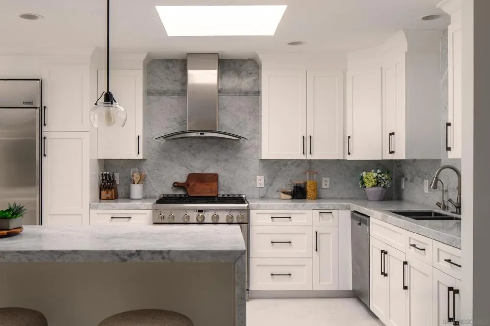 5918 Germaine Ln La Jolla, CA 92037