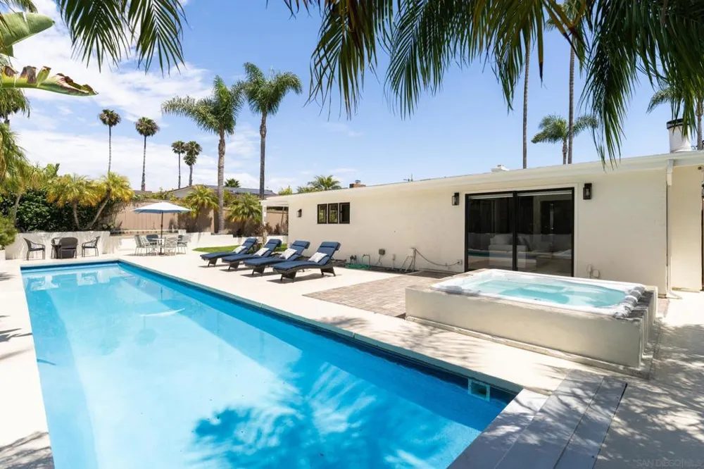 5918 Germaine Ln La Jolla, CA 92037