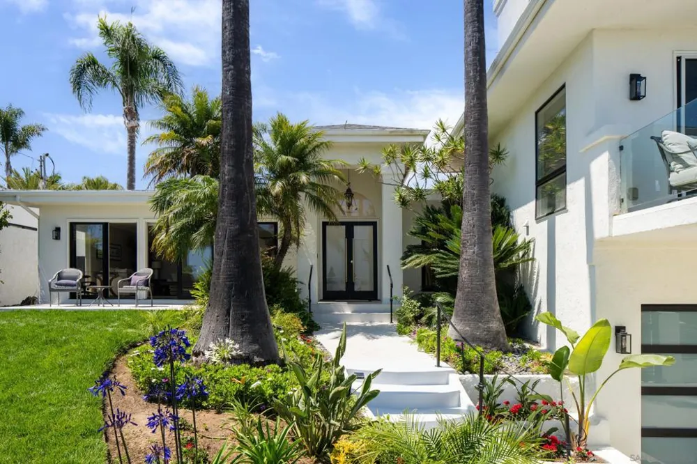 5918 Germaine Ln La Jolla, CA 92037