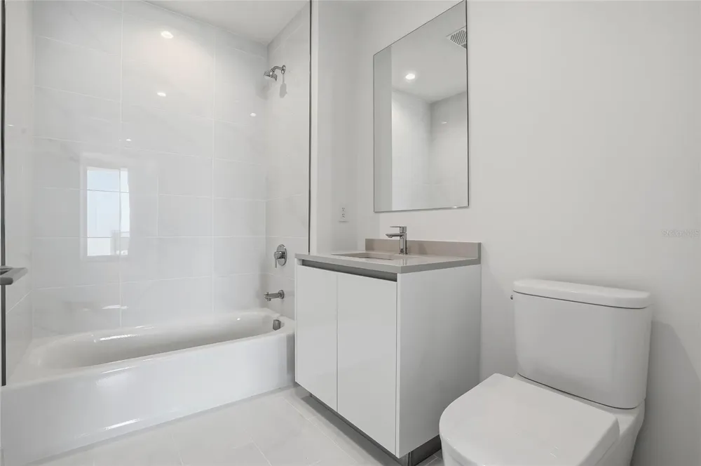 400 CENTRAL AVENUE #2008 St Petersburg, FL 33701