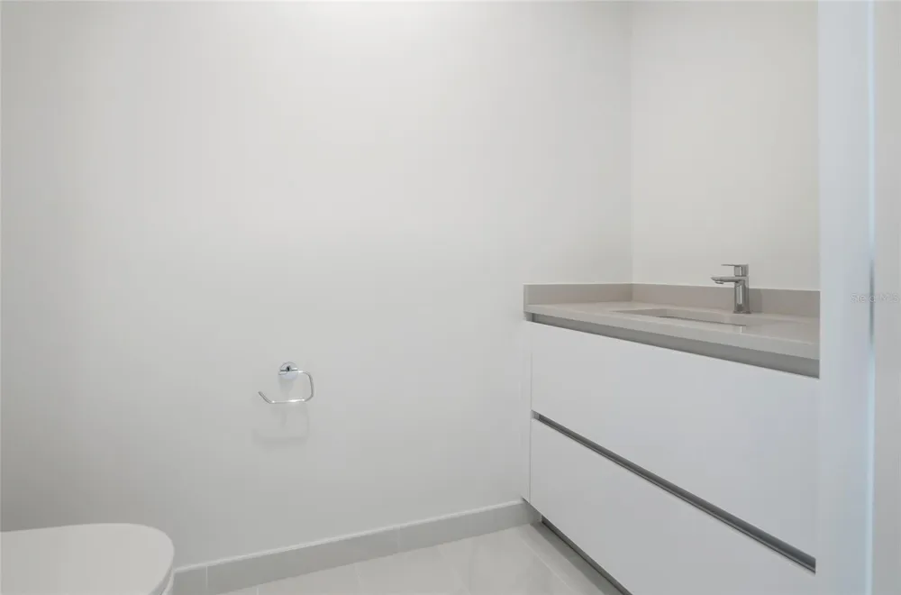 400 CENTRAL AVENUE #2008 St Petersburg, FL 33701