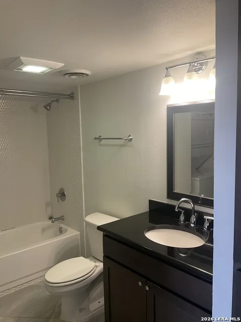 7701 WURZBACH RD #1407 San Antonio, TX 78229