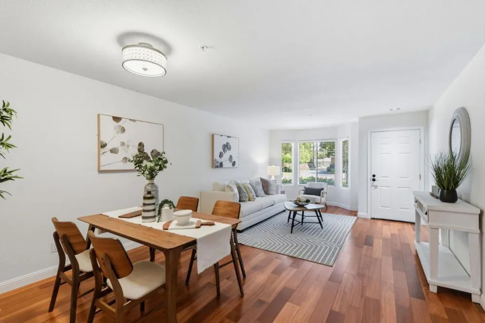 117 Gladys Avenue Mountain View, CA 94043