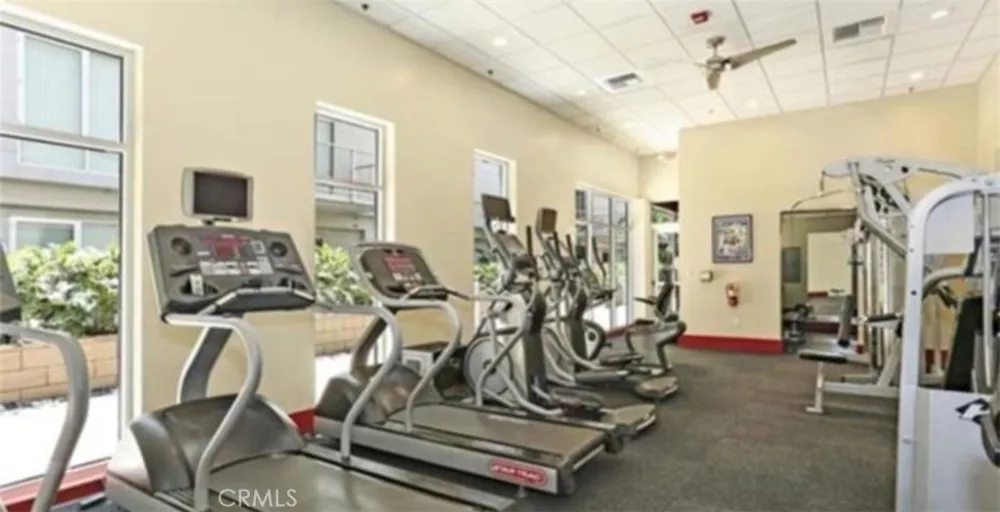 645 W 9th st. #508 Los Angeles, CA 90015
