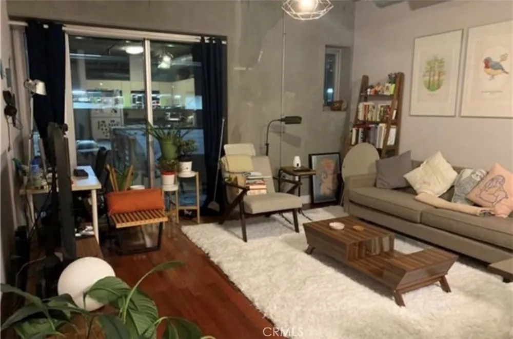 645 W 9th st. #508 Los Angeles, CA 90015