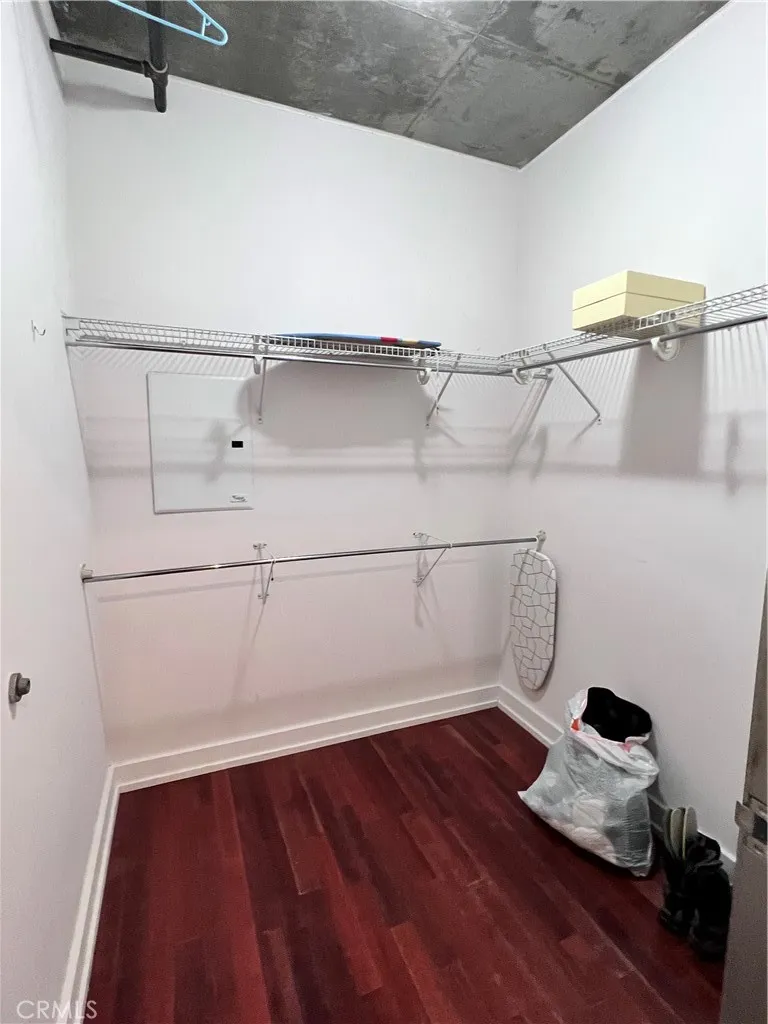 645 W 9th st. #508 Los Angeles, CA 90015